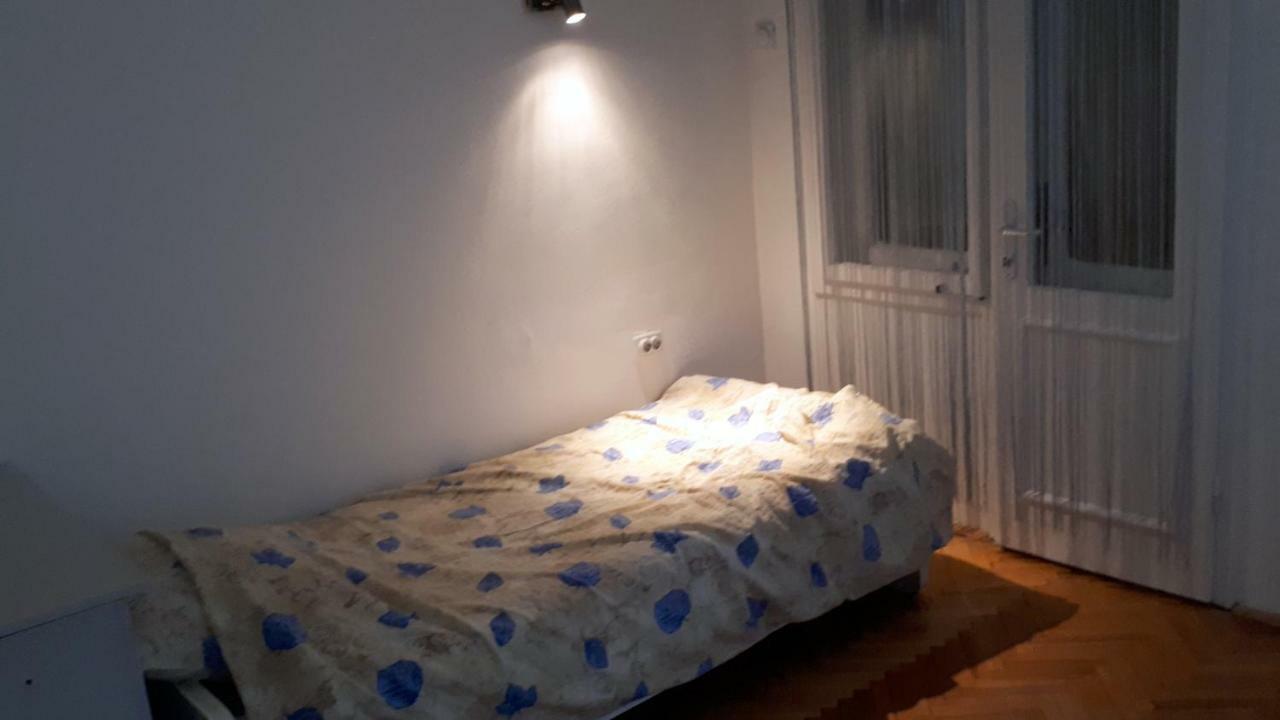 Edelweiss Hostel Štip Dış mekan fotoğraf